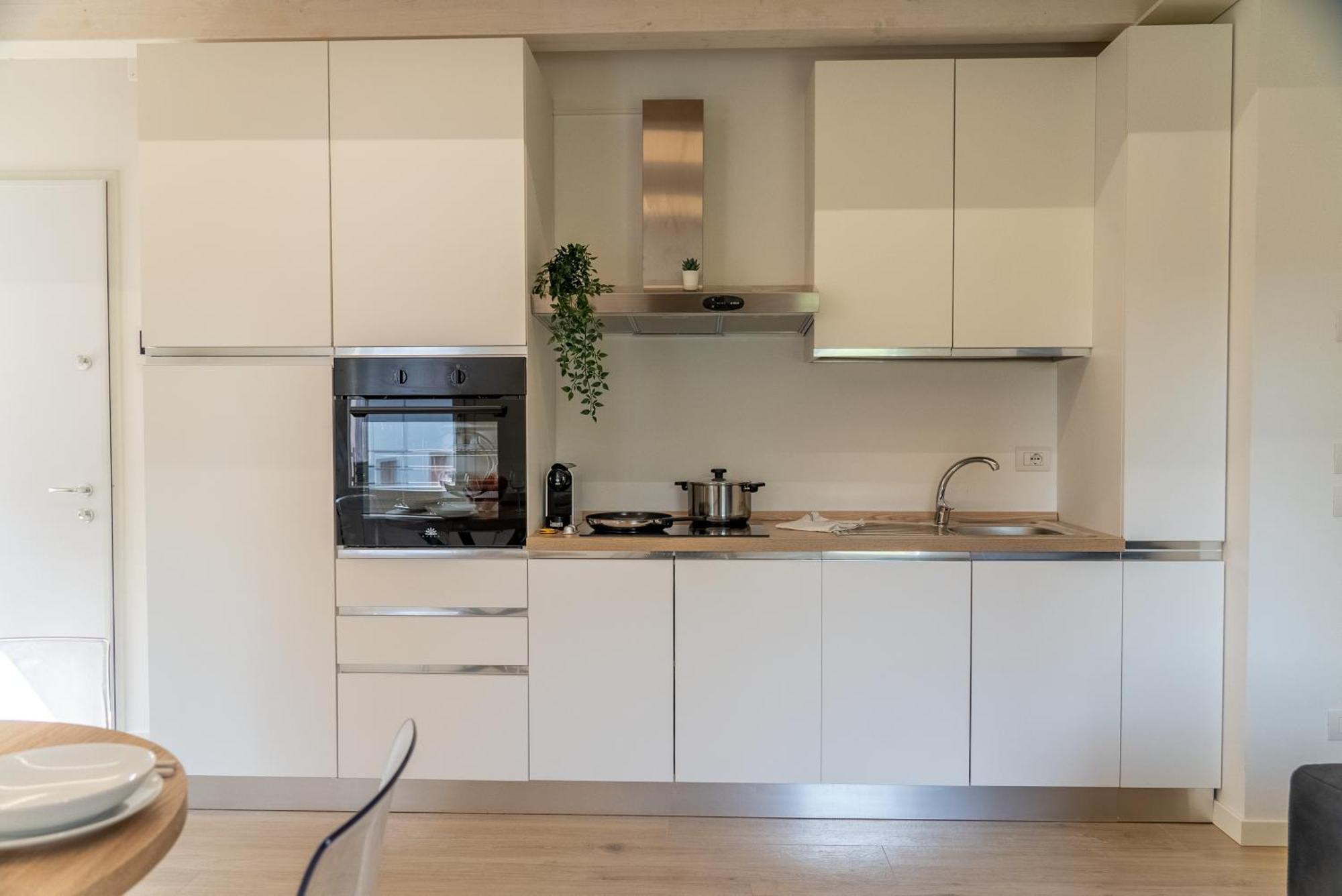 Elegante Appartamento In Centro A Τρεβίζο Εξωτερικό φωτογραφία
